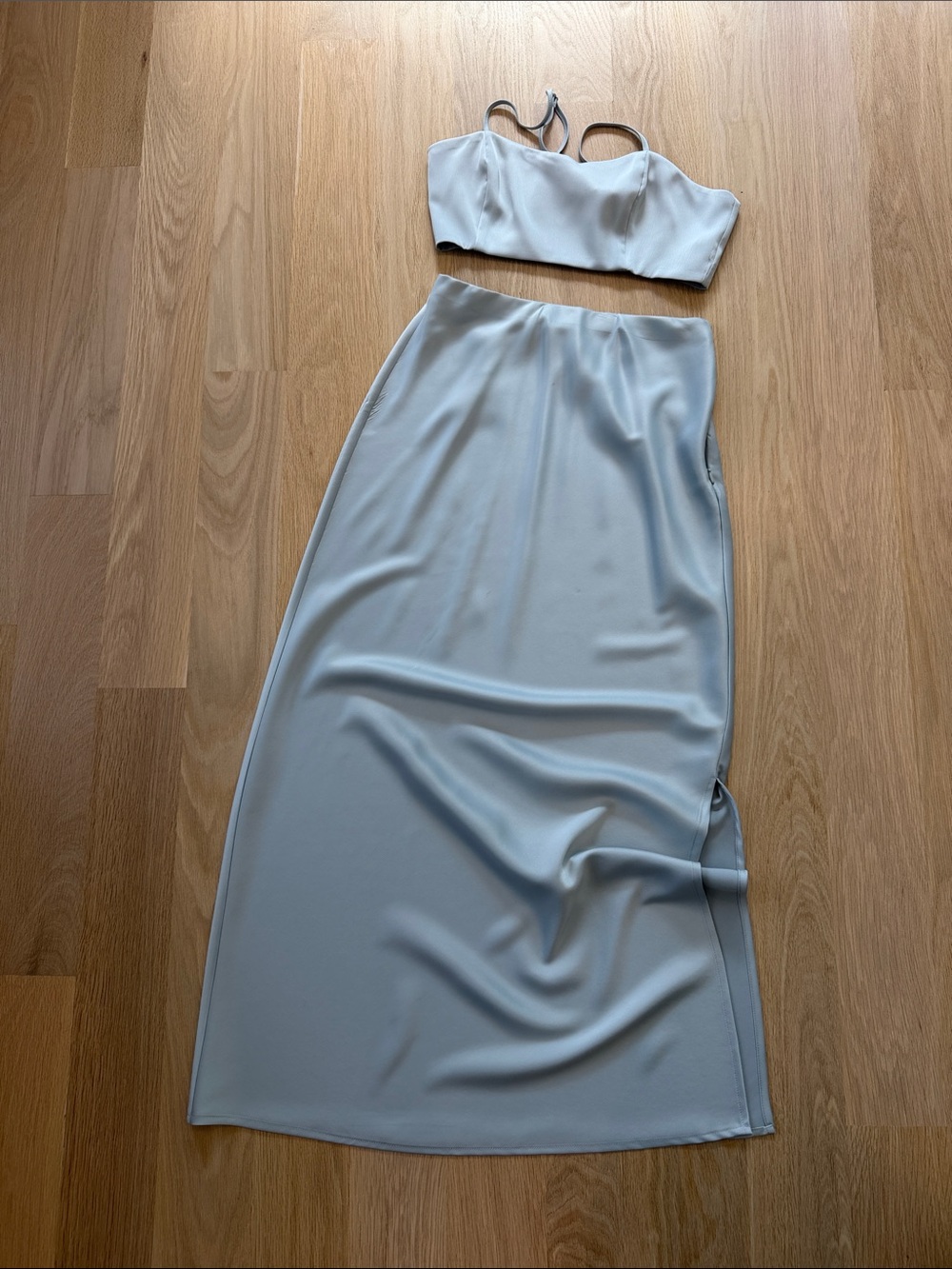 House of Harlow 1960 Two-Piece Satin Set in Light Gray